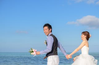 沖縄のおすすめフォトウエディング 前撮りカメラマン 口コミ 料金で比較 ミツモア