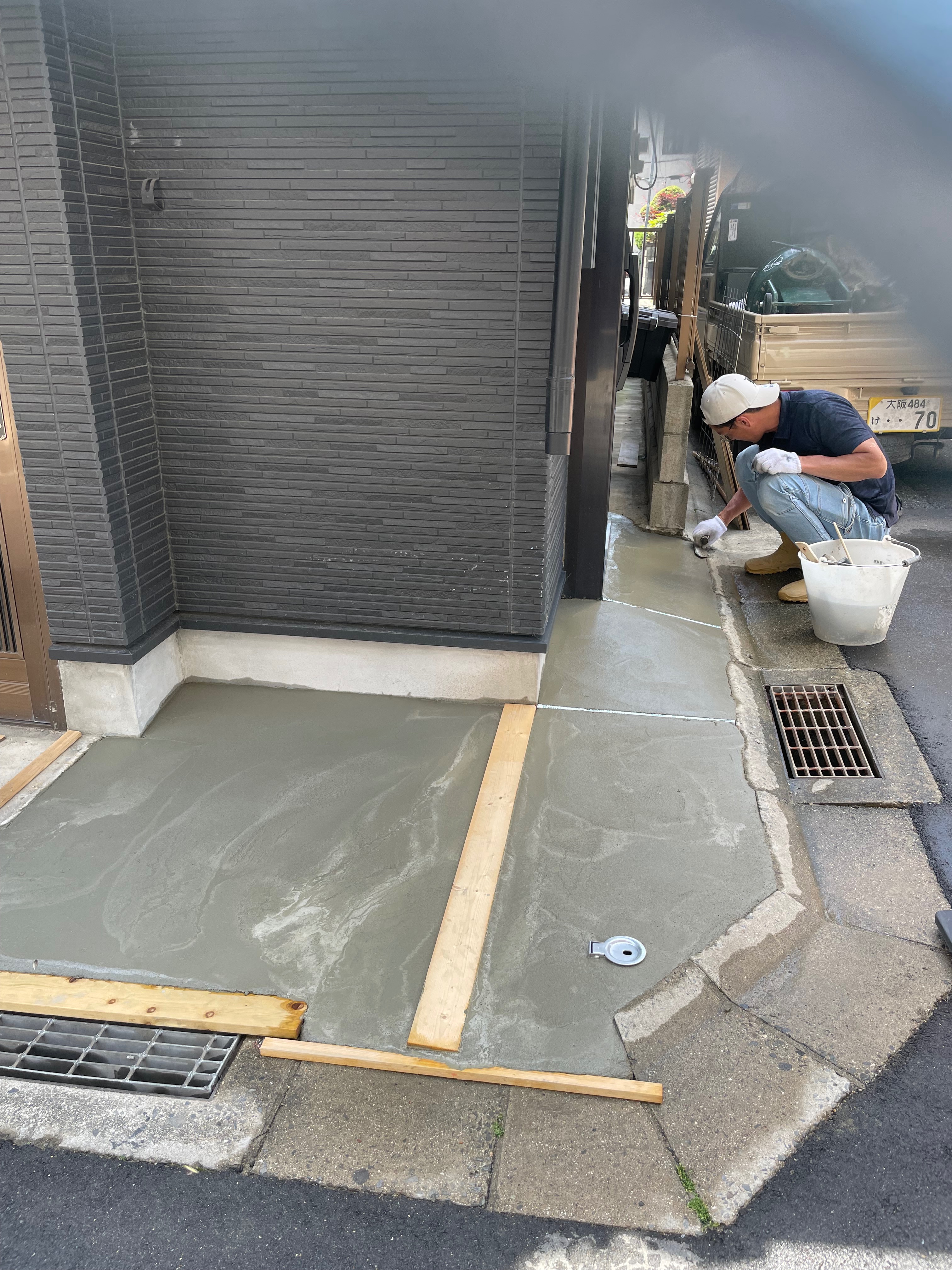 左官　ブロック　土間　外構工事　防水塗装　承ります！ 左官 ブロック 土間 外構工事 防水塗装 承ります！