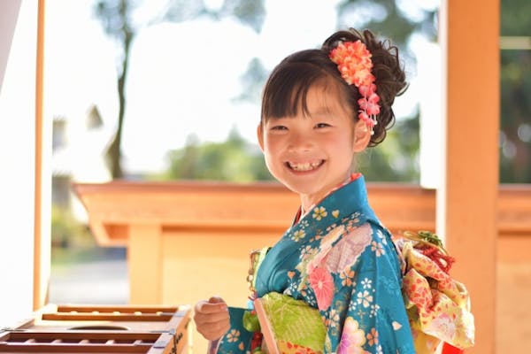 富岡八幡宮で七五三 江東区でおすすめの神社で七五三の写真撮影しよう ミツモア 富岡八幡宮で七五三 江東区でおすすめの神社で七五三の写真撮影しよう ミツモア