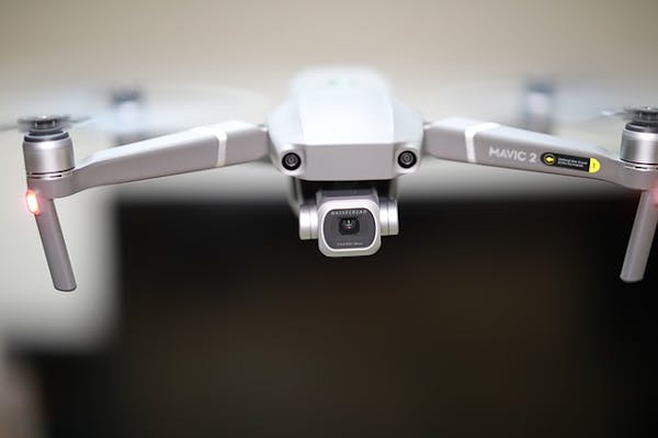 ドローンの許可を取らずに飛ばすとどうなる?