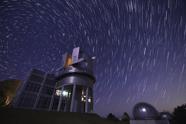 星空の撮影 一眼レフ初心者でも撮れる カメラの設定とレンズ選び ミツモア