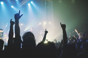 ライブの常識 ライブをスマホで撮影するのってokなの ミツモア