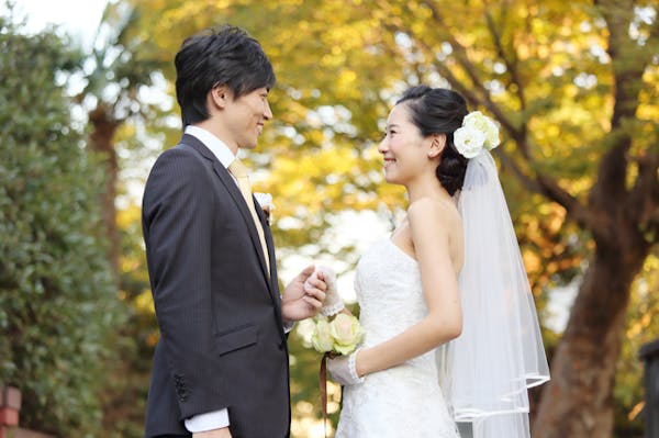 後悔しない結婚式の後撮り いつまでできる 費用 メリットは ミツモア