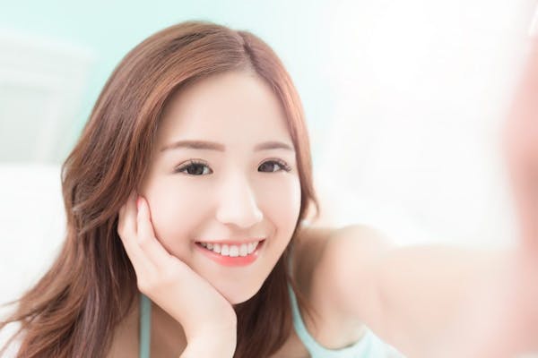 もっと盛りたい女子必見 自撮りのコツ大公開 ミツモア