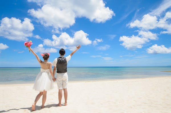 後悔しない結婚式の後撮り いつまでできる 費用 メリットは ミツモア