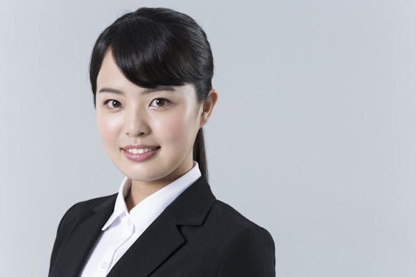 一生残る卒アルの個人写真 簡単7stepで最高の一枚を撮ろう 一生残る卒アルの個人写真 簡単7stepで最高の一枚を撮ろう