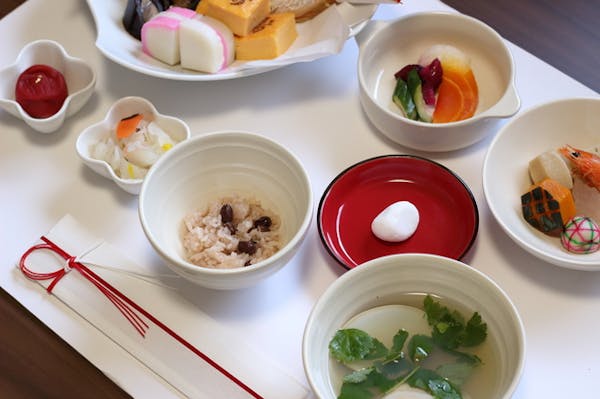 お宮参りの食事会をカンペキに 誰呼ぶ 費用は どこでやるのがベスト ミツモア お宮参りの食事会をカンペキに 誰呼ぶ 費用は どこでやるのがベスト ミツモア