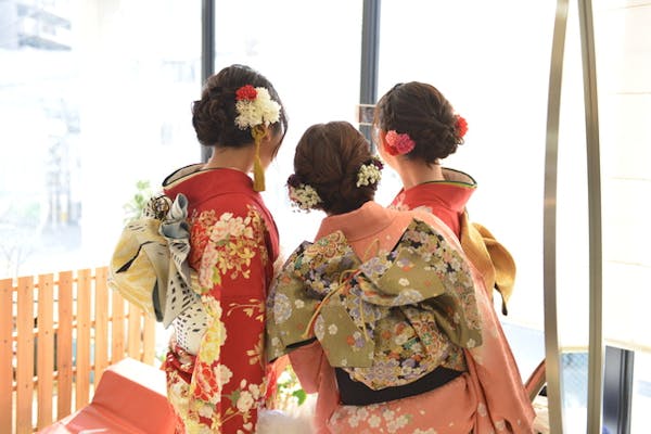 成人式に行かなくても後悔しない 歳の記念日は写真で残そう ミツモア 成人式に行かなくても後悔しない 歳の記念日は写真で残そう ミツモア