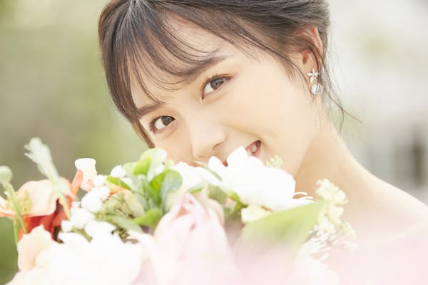 結婚式のカメラマンの相場を知ろう 予算オーバーしないポイント ミツモア
