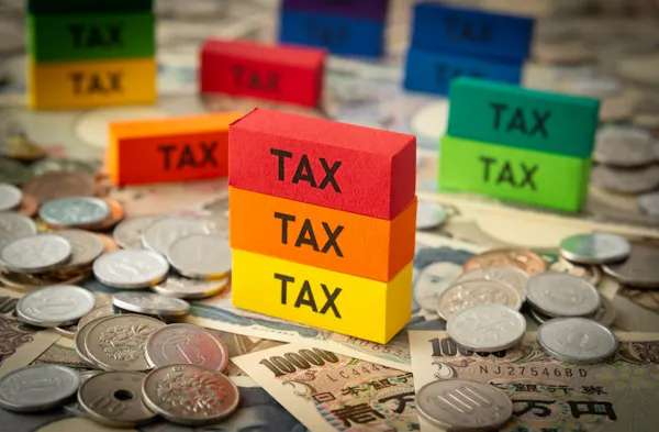 個人事業主やフリーランスが納める税金の種類と計算方法 税金対策となる経費と控除についても解説 ミツモア 個人事業主やフリーランスが納める税金の種類と計算方法 税金対策となる経費と控除についても解説 ミツモア