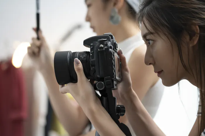 カメラを処分する方法！処分する前の注意点・買取相場も紹介 