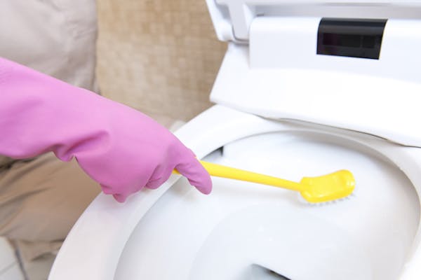 トイレコーティング剤のおすすめ6選と失敗しないやり方を解説 ミツモア トイレコーティング剤のおすすめ6選と失敗しないやり方を解説 ミツモア