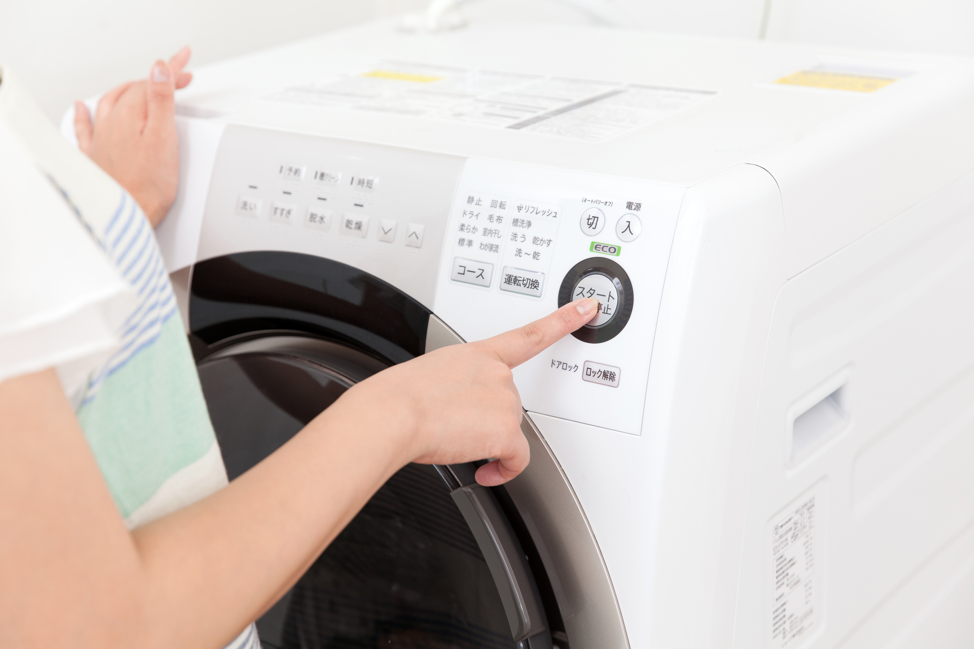 洗濯機のドライコースって何 使い方や注意点を解説 ミツモア