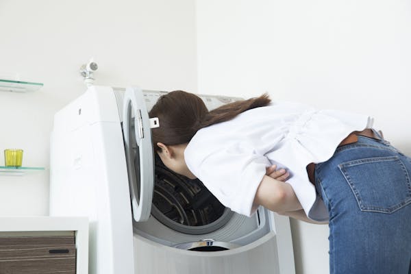 洗濯機の水漏れを放置するのは危険