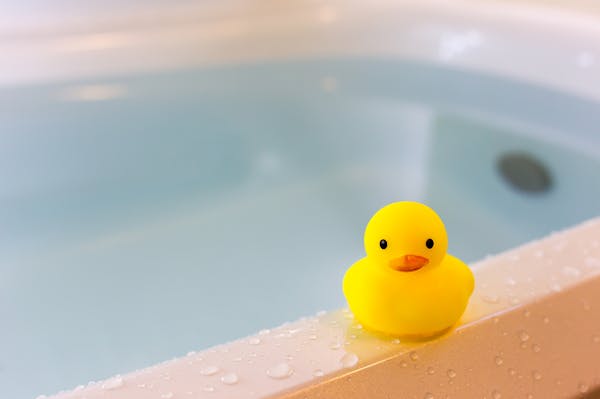 自分で浴槽コーティングできる おすすめのコーティング剤と料金相場も解説 ミツモア 自分で浴槽コーティングできる おすすめのコーティング剤と料金相場も解説 ミツモア