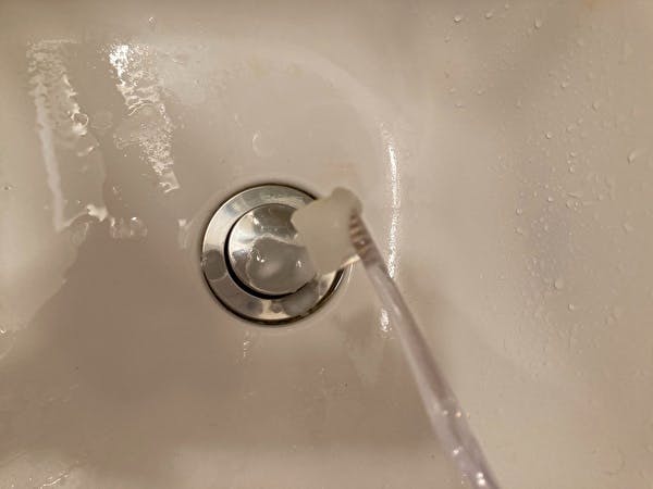 洗面台の汚れが落ちない 重曹やハイターで汚れを掃除しよう ミツモア