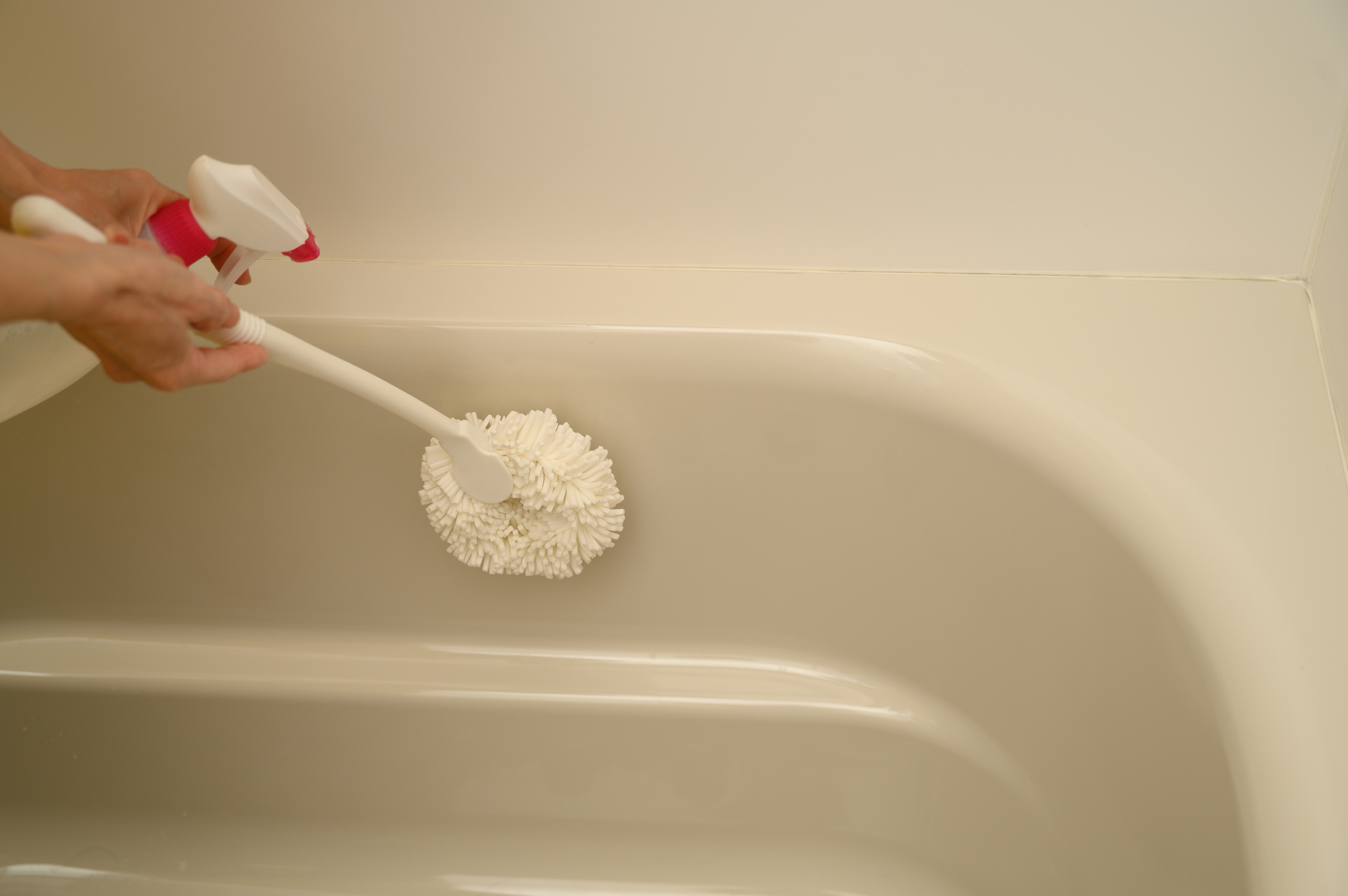 頻度 やり方 風呂を簡単に掃除しよう 道具 洗剤も紹介 ミツモア