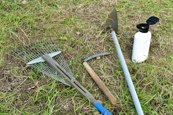 草刈り道具のおすすめ一覧 作業が楽に 簡単になる人気の便利グッズを紹介 草刈り道具のおすすめ一覧 作業が楽に 簡単になる人気の便利グッズを紹介