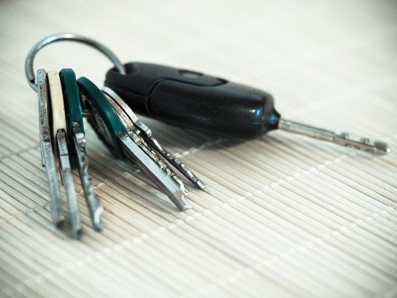 車の鍵をなくしたらどこに頼る 何が必要 すべき対応を解説 ミツモア 車の鍵をなくしたらどこに頼る 何が必要 すべき対応を解説 ミツモア