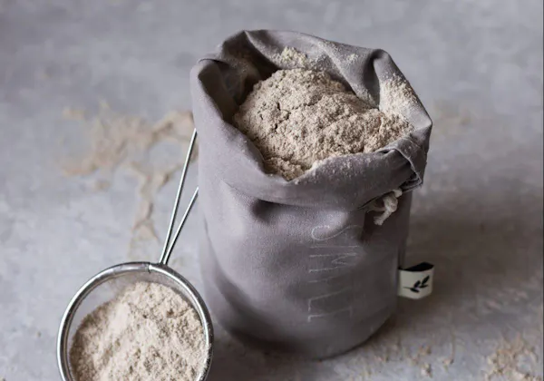 小麦粉に潜むダニの恐怖と対処法を解説 アレルギーに要注意 ミツモア 小麦粉に潜むダニの恐怖と対処法を解説 アレルギーに要注意 ミツモア