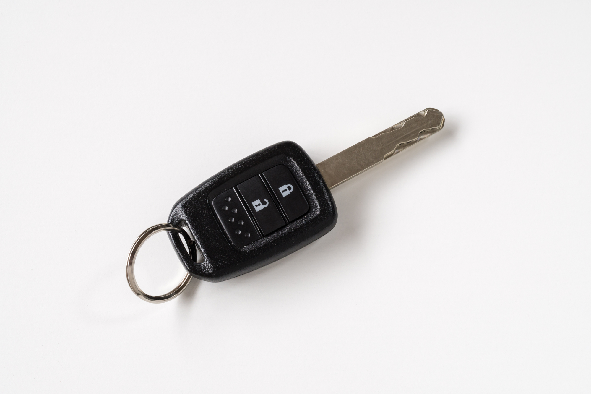 車の鍵をなくしたらどこに頼る スペアキーが無い場合は 対処法を解説 ミツモア