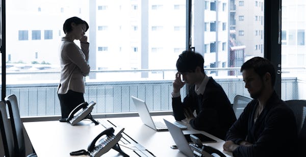 中小企業の採用の悩みを解消 新卒 中途採用に分けてご紹介 ミツモア 中小企業の採用の悩みを解消 新卒 中途採用に分けてご紹介 ミツモア