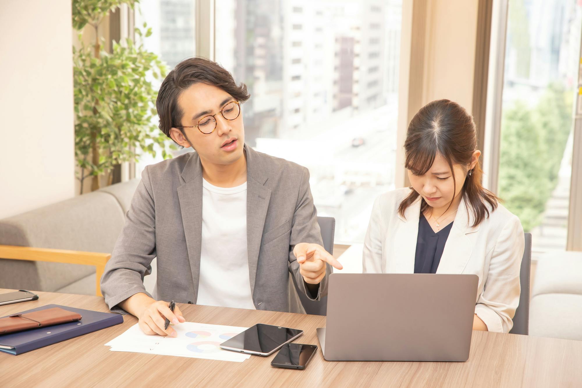もう怒られない ビジネスチャット使用時の9つのマナーを紹介 ミツモア もう怒られない ビジネスチャット使用時の9つのマナーを紹介 ミツモア