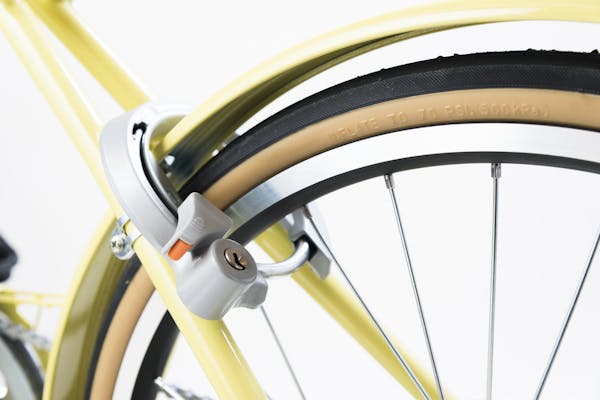 自転車の鍵をなくした人必見 紛失時の対応と鍵交換の方法を解説 ミツモア 自転車の鍵をなくした人必見 紛失時の対応と鍵交換の方法を解説 ミツモア