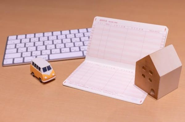 引っ越し時に払う退去費用とは 負担する範囲や減額のコツを解説 ミツモア 引っ越し時に払う退去費用とは 負担する範囲や減額のコツを解説 ミツモア