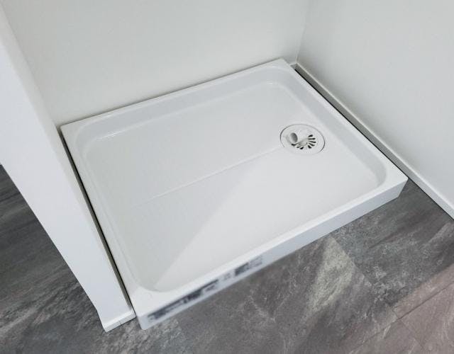 洗濯機の排水口をパイプユニッシュで簡単掃除 手順とポイントを解説 ミツモア 洗濯機の排水口をパイプユニッシュで簡単掃除 手順とポイントを解説 ミツモア