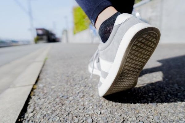 引越しの際に心がけたい靴の正しい梱包方法 準備と収納のコツを解説 ミツモア 引越しの際に心がけたい靴の正しい梱包方法 準備と収納のコツを解説 ミツモア