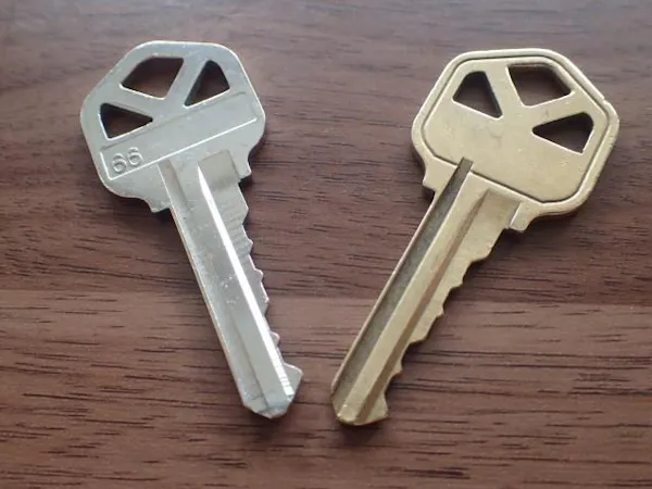 鍵屋でスペアキーを作る場合の時間や料金 作成時に必要なものも紹介 ミツモア 鍵屋でスペアキーを作る場合の時間や料金 作成時に必要なものも紹介 ミツモア