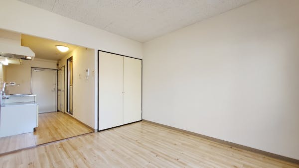 壁紙 クロス 張り替えの費用 リフォーム内容 事例を交えて単価や注意点を解説 ミツモア 壁紙 クロス 張り替えの費用 リフォーム内容 事例を交えて単価や注意点を解説 ミツモア