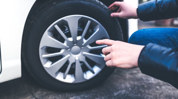 車のタイヤ交換の値段相場 内訳 安くしたいならここに持ち込みがおすすめ 車のタイヤ交換の値段相場 内訳 安くしたいならここに持ち込みがおすすめ