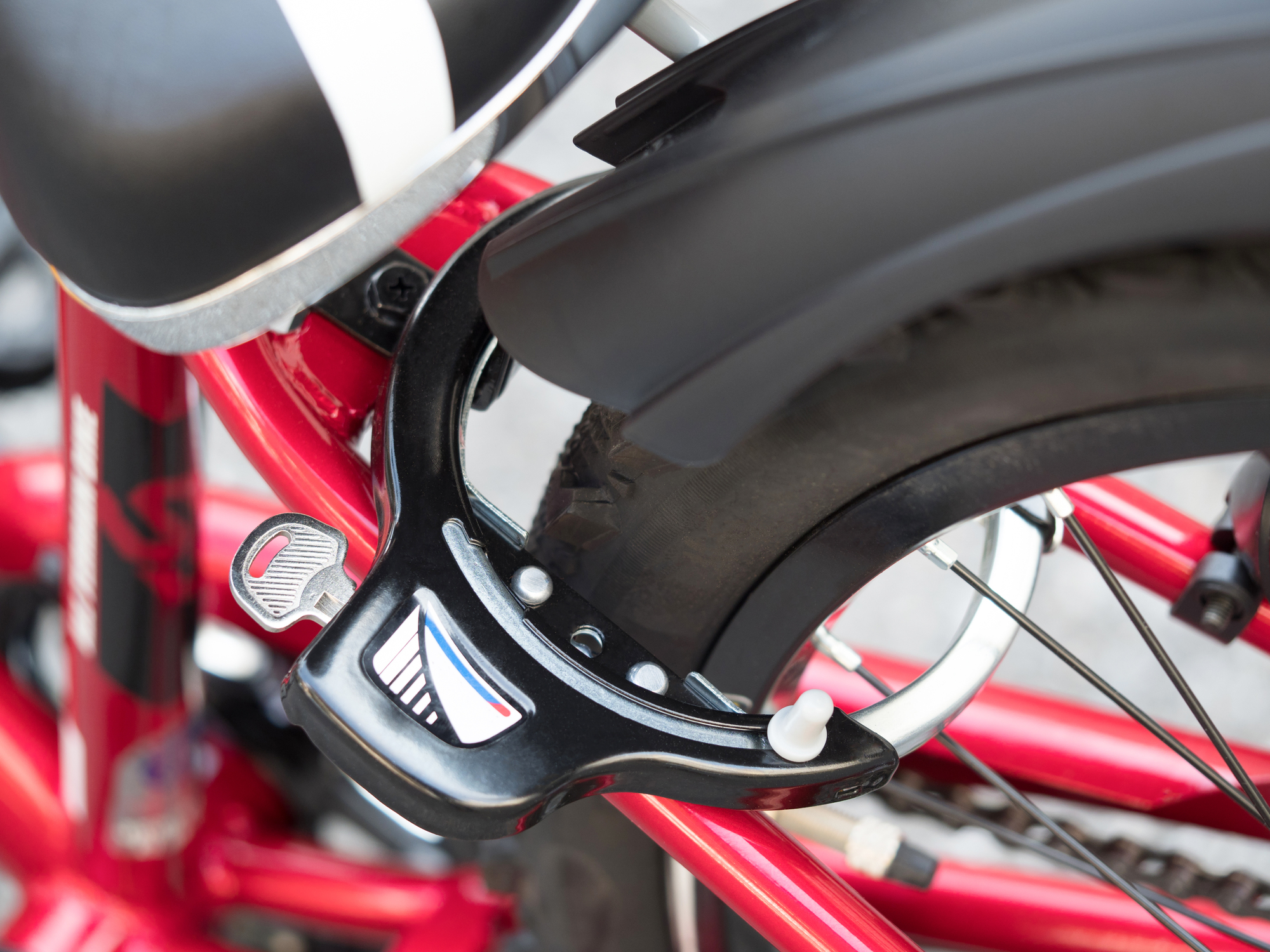 自転車の鍵をなくした人必見 紛失時の対応と鍵交換の方法を解説 ミツモア