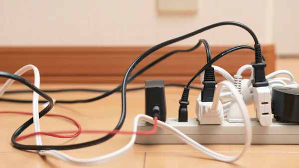 漏電の原因と対処法 コンセント周辺の環境に注意して対策しよう ミツモア 漏電の原因と対処法 コンセント周辺の環境に注意して対策しよう ミツモア