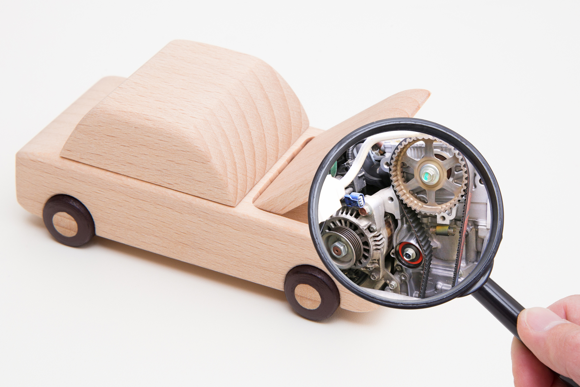 オルタネーターとは 故障するとどうなる 役割や故障原因 修理方法 故障か見分ける方法も ミツモア