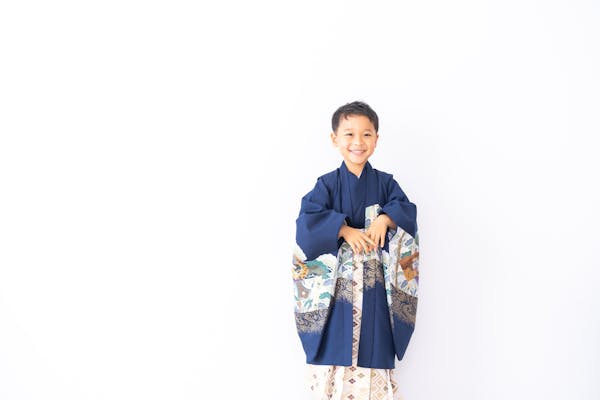 男の子の七五三 完全マニュアル 時期 衣装 着付けはどうする ミツモア 男の子の七五三 完全マニュアル 時期 衣装 着付けはどうする ミツモア
