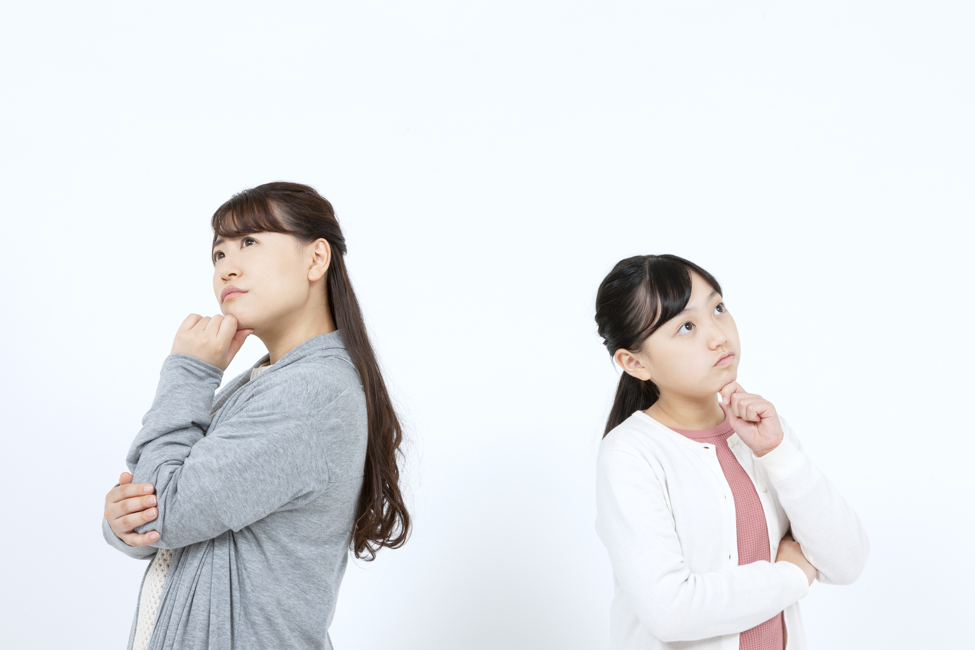 子どもの喪服はどうする 服装のマナーや購入場所を紹介