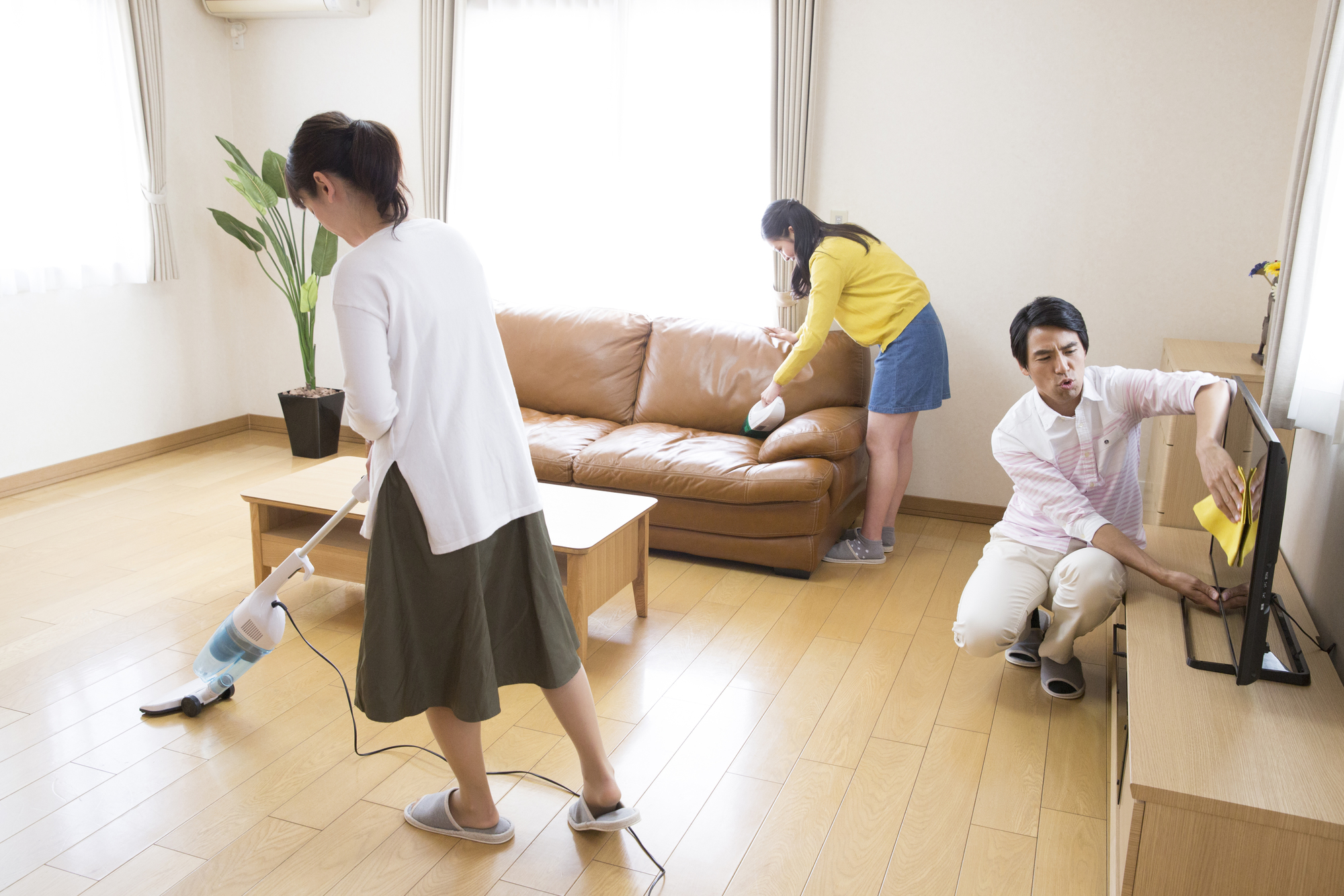 実家の掃除で運気もアップ？親と仲良く片付ける方法